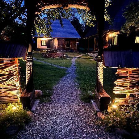 The Village Pension Breb Экстерьер фото
