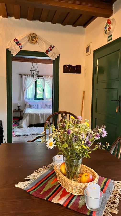 The Village Pension Breb Экстерьер фото
