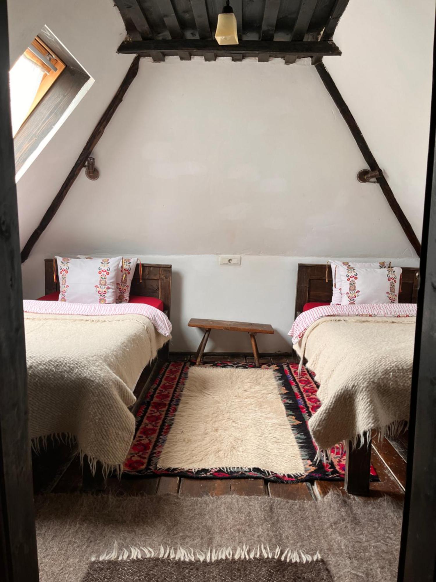 The Village Pension Breb Экстерьер фото