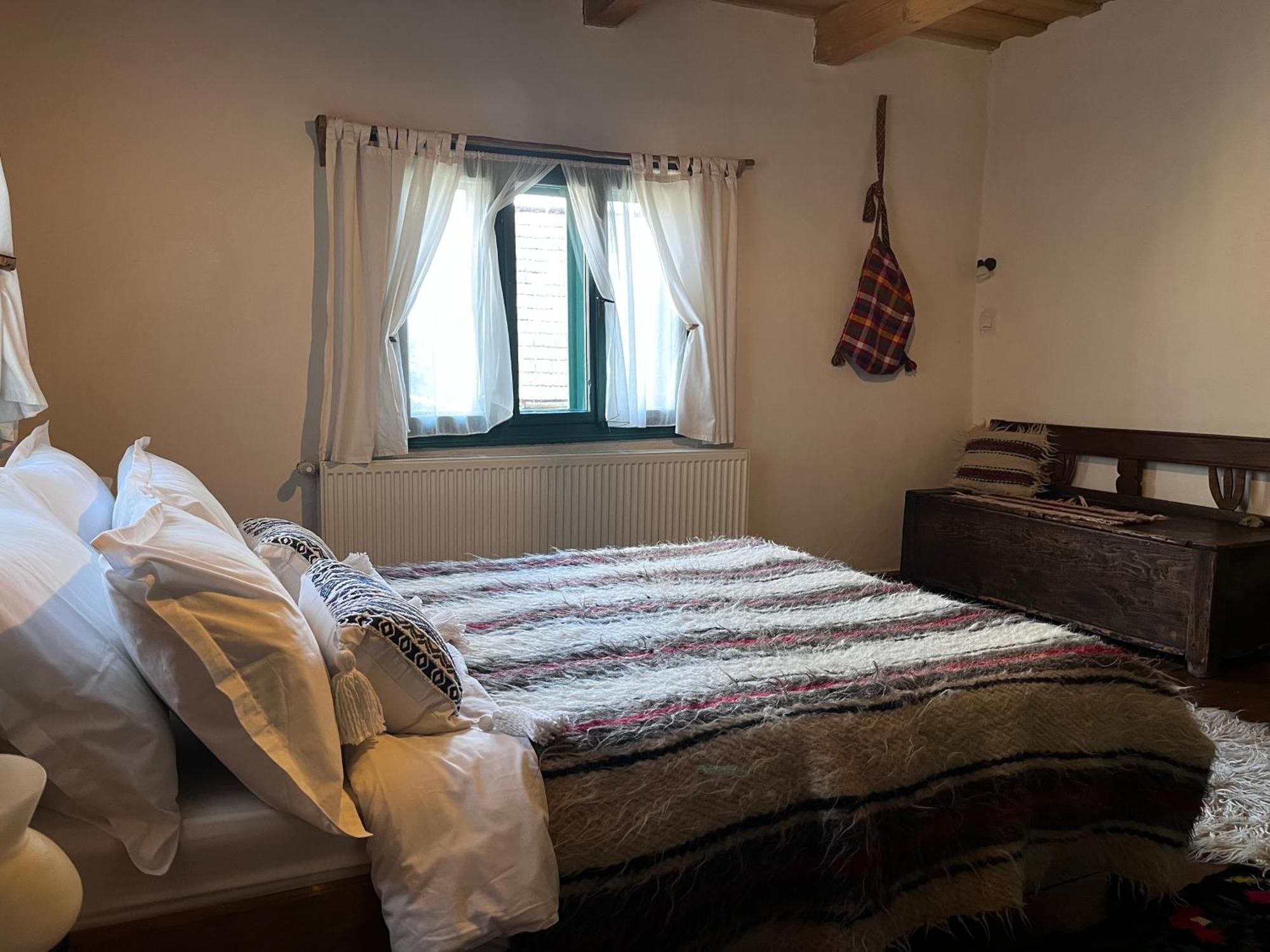 The Village Pension Breb Экстерьер фото